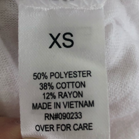 Me to We Cropped T-Shirt - Picture 5 of 6